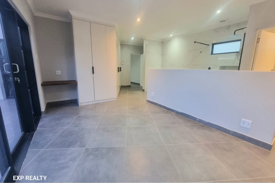 4 Bedroom Property for Sale in Beacon Bay Eastern Cape